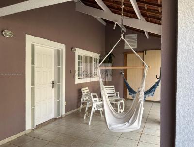 Casa para Loca&ccedil;&atilde;o na cidade de Caraguatatuba no bairro Centro